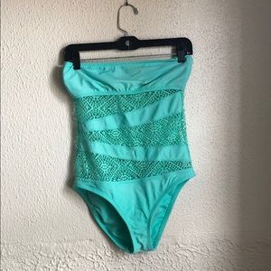 One piece swimsuit
